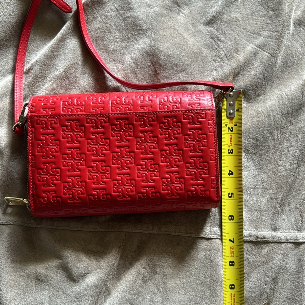 Tory Burch Red Crossbody bag - Picture 9 of 11